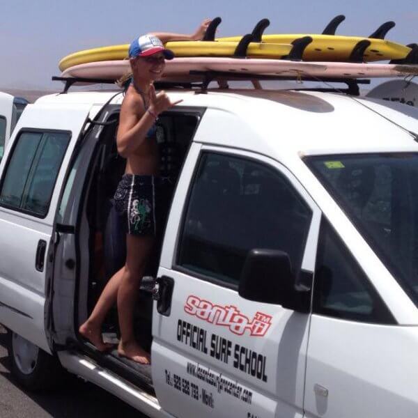 Las mejores clases de surf en Lanzarote 10
